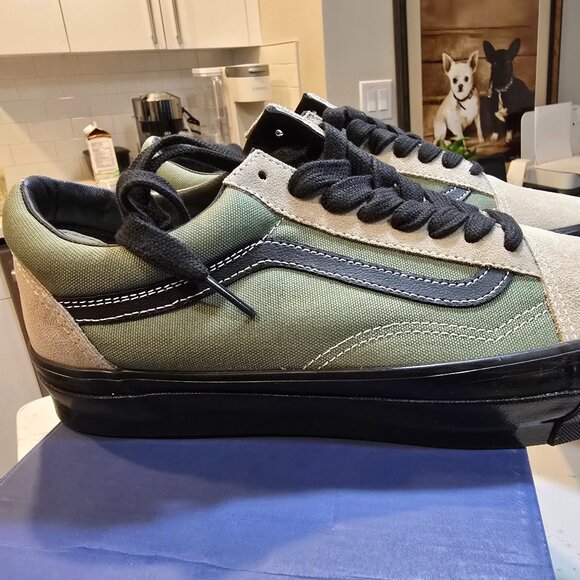 VANS Premium Old Skool 36 MENS SZ 10 Olive Green/Aluminum Grey Sneakers PARK - Picture 1 of 14